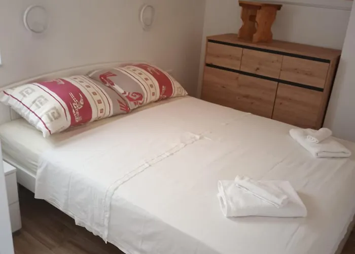 Apartment Mrkic