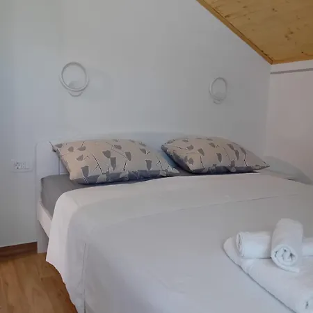 Apartment Mrkic *