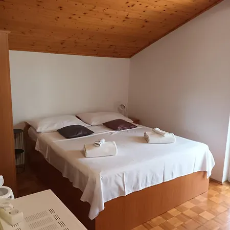 Apartment Mrkic *