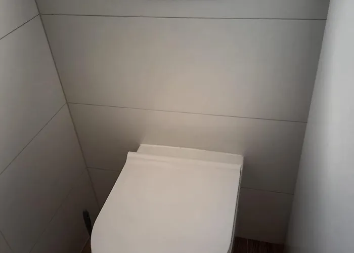 Mrkic * 비오그라드나모루