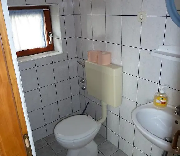 아파트 Mrkic 비오그라드나모루