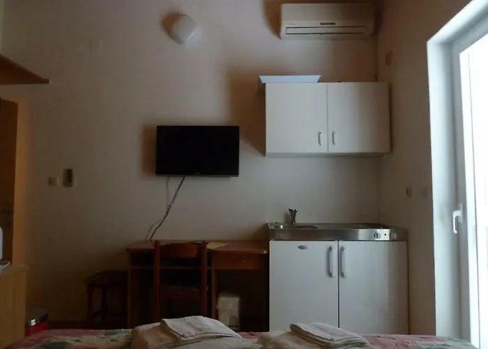 Mrkic 비오그라드나모루